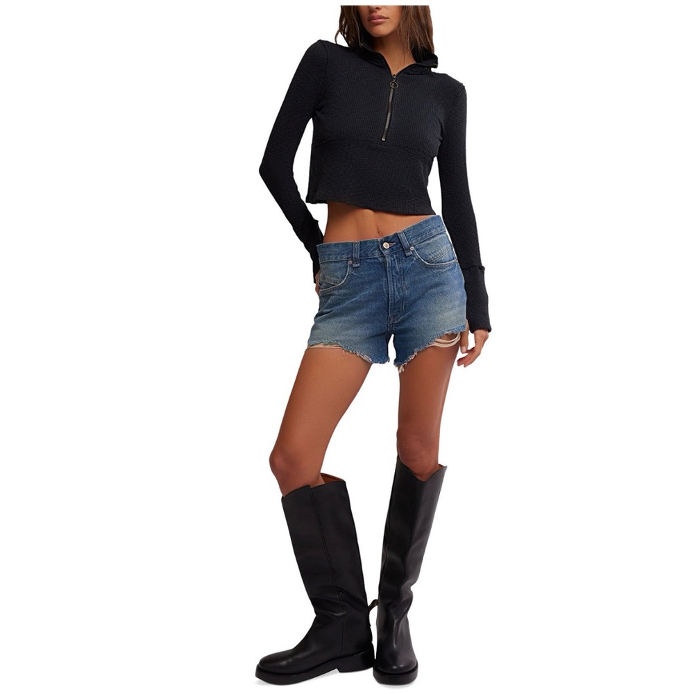 NWOT Free People Midnight Stretch Cotton Half Zip Sweater 
Size Medium
Black